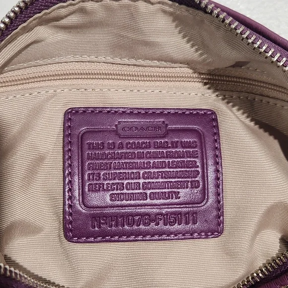 Coach - Picture 7 of 12